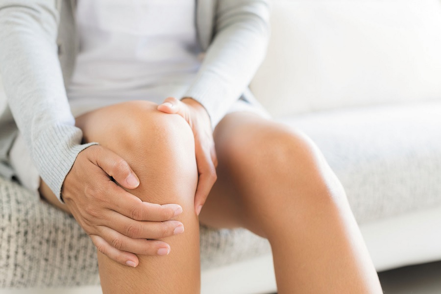 Common Joint Problems in Women: What Causes Them?