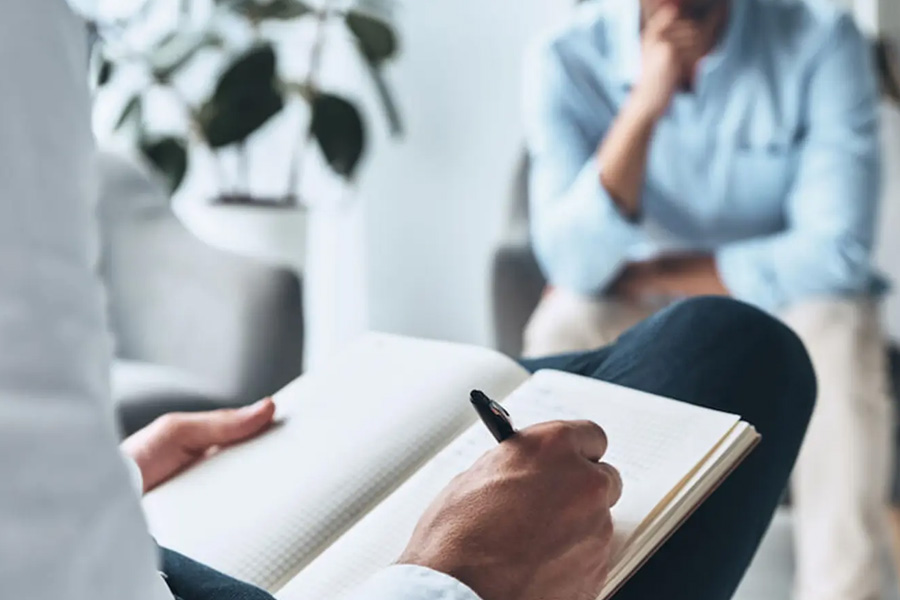 How Counseling Creates Space For Self-Reflection And Emotional Clarity