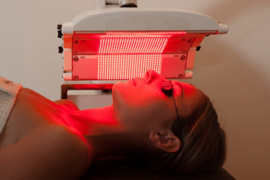 How to Find Reliable Red Light Therapy Manufacturers for Wholesale Business
